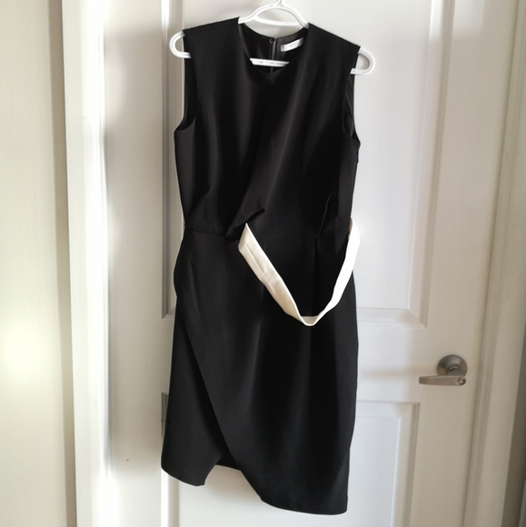 MANGO Suit Dress with White Belt - Picture 2 of 4